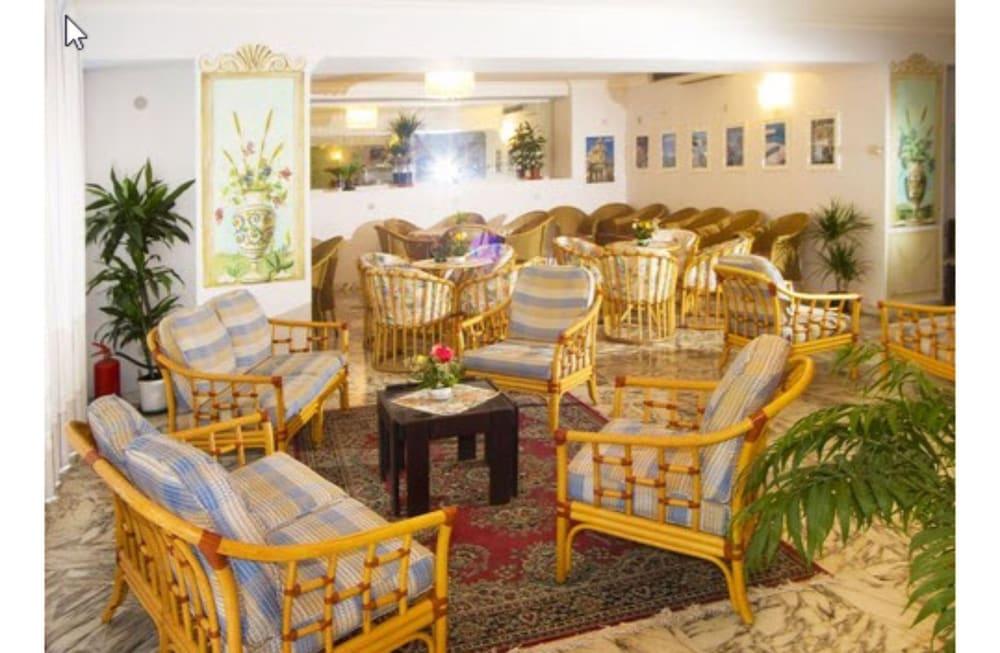 Villa Athena 지아르디니낙소스 외부 사진